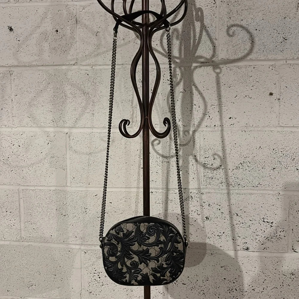 Gucci Crossbody - Picture 5 of 5